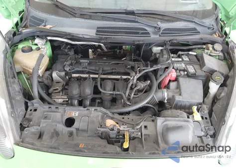 2014 Ford Fiesta Se z USA, uszkodzony, nr VIN 3FADP4EJ7EM241585